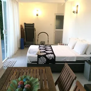 Selyna Sky Terrace Frühstückspension